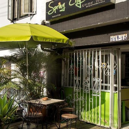 Spring City Hostel Medellín Exteriör bild