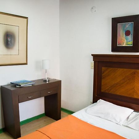 Spring City Hostel Medellín Exteriör bild