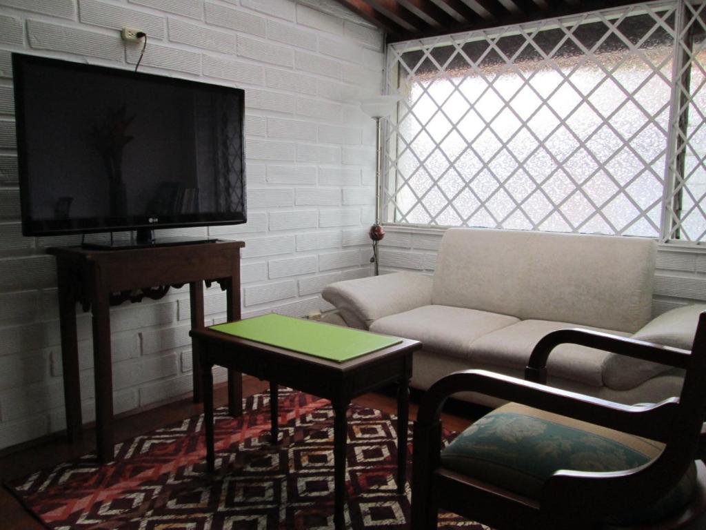 Spring City Hostel Medellín Exteriör bild